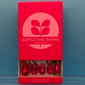 Red Aspen Acrylic Nail Dashes - Red